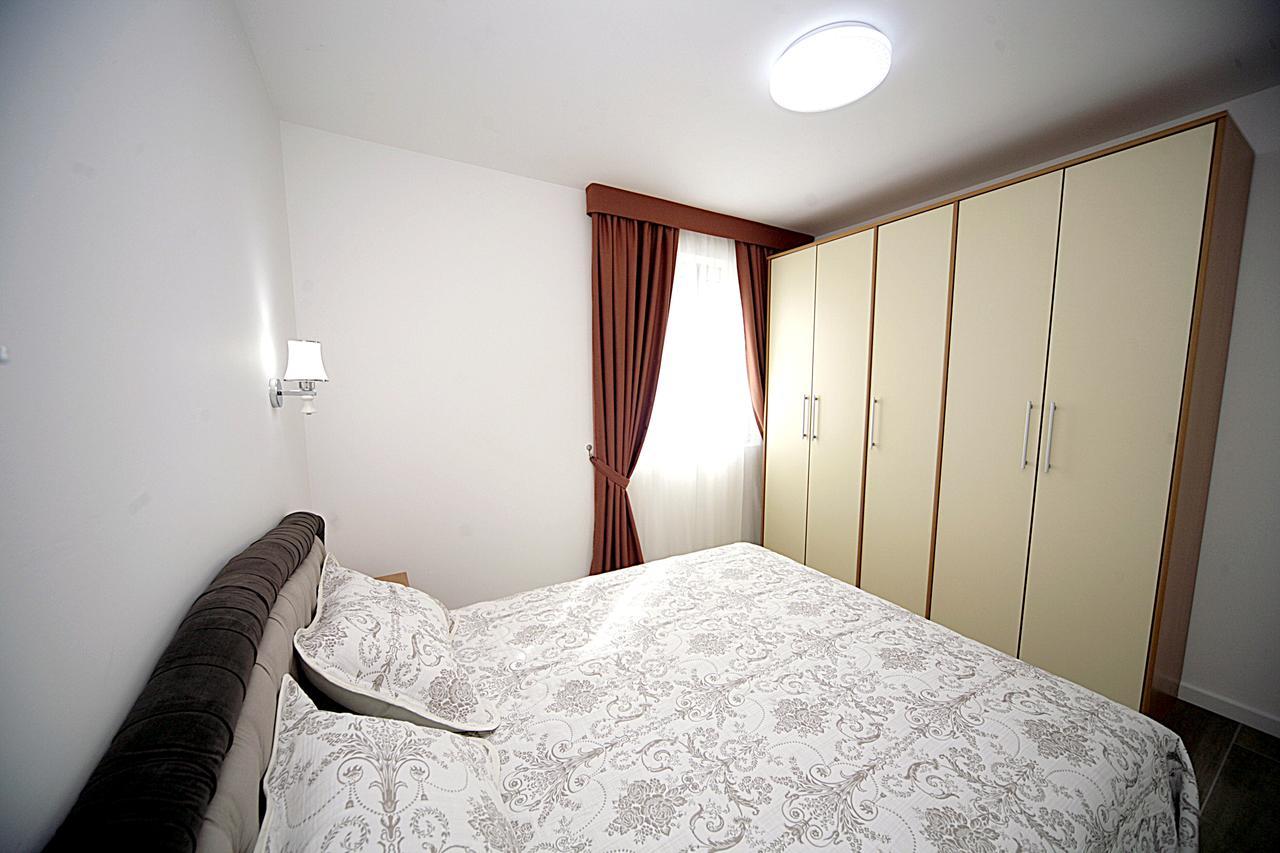 Sea Star Apartment Dobrá Voda Exterior foto