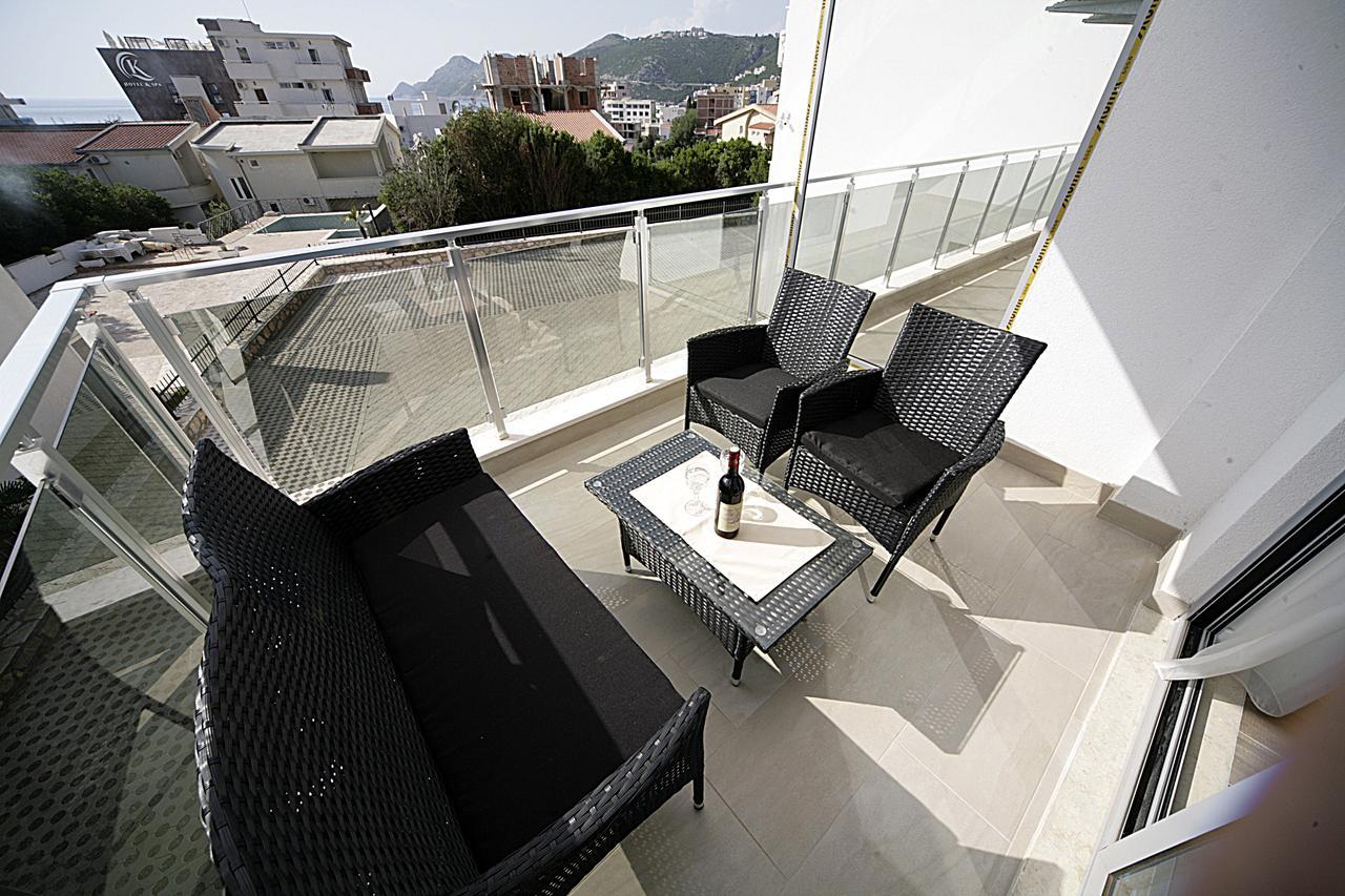 Sea Star Apartment Dobrá Voda Exterior foto